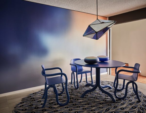Calico:  Aura Wallpaper in Svad