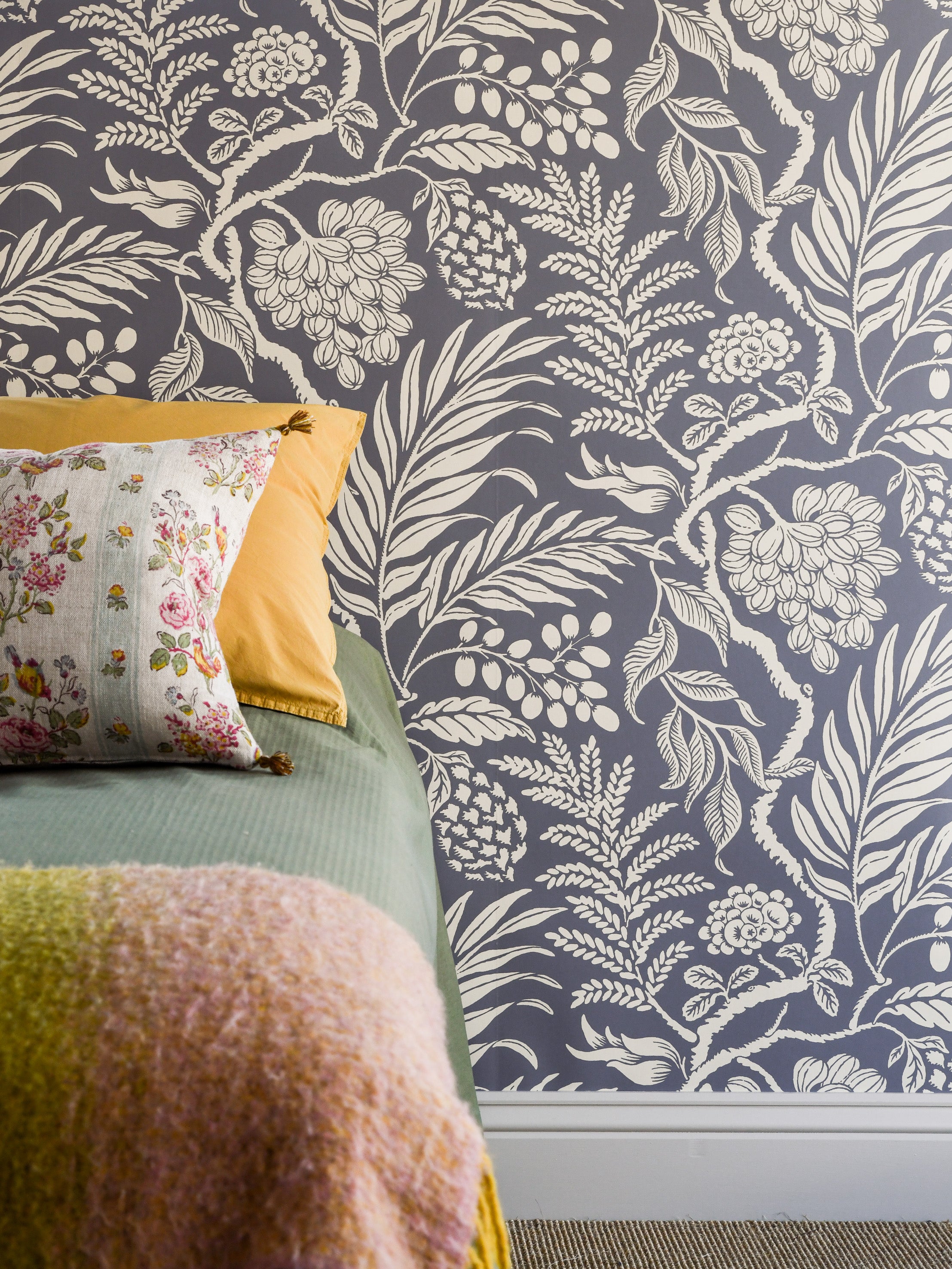 Cornucopia – Walnut Wallpaper