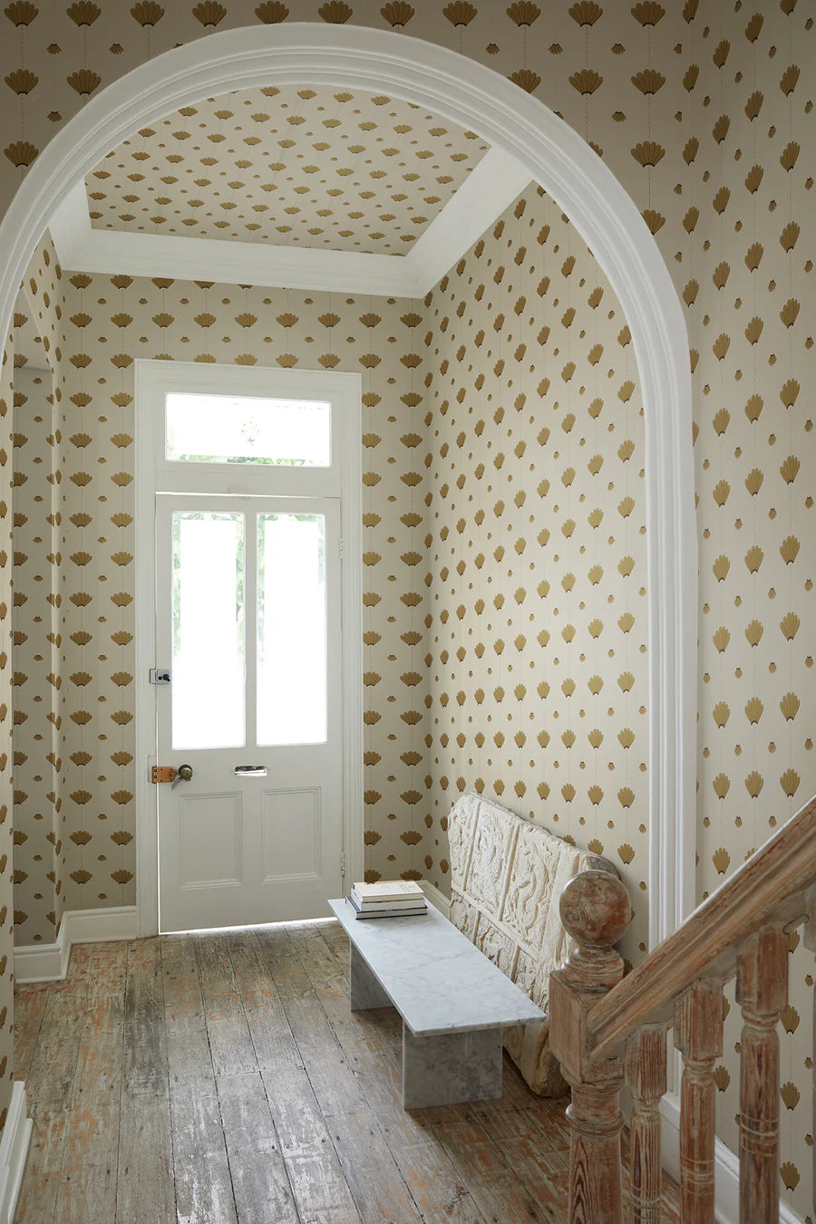 LemonPapier_Wallcovering_Lifestyle_LemonxNicoleLevenberg_Loom__NauticalTreasures_WPLN0064_900x_6e0ee2a5-b989-4934-b4fc-9704bf93401e.webp