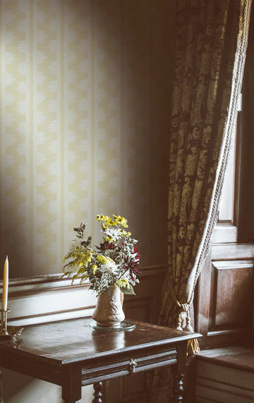 Papier:  Ritz Minimal Wallpaper in Tortilla