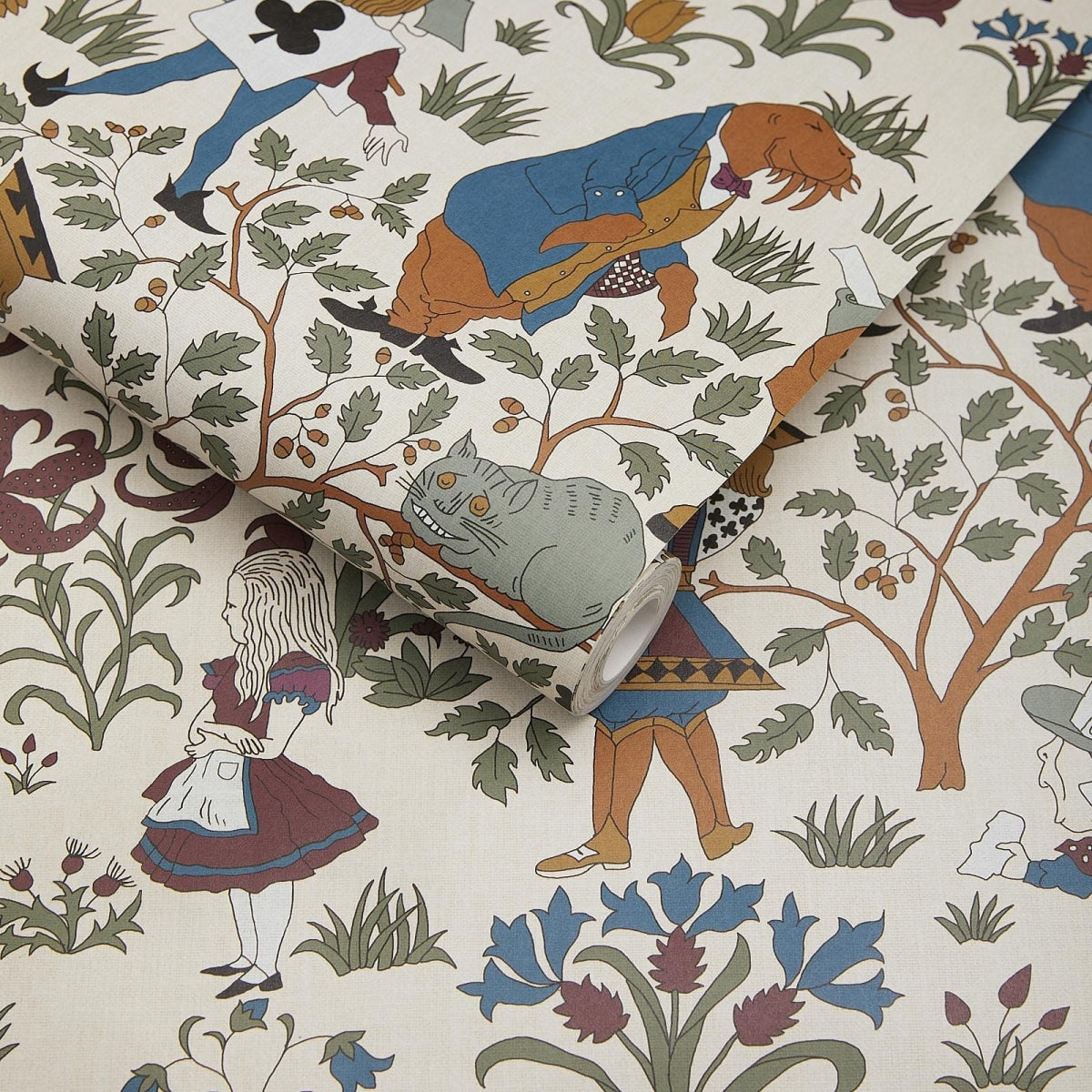Alice in Wonderland – Walnut Wallpaper