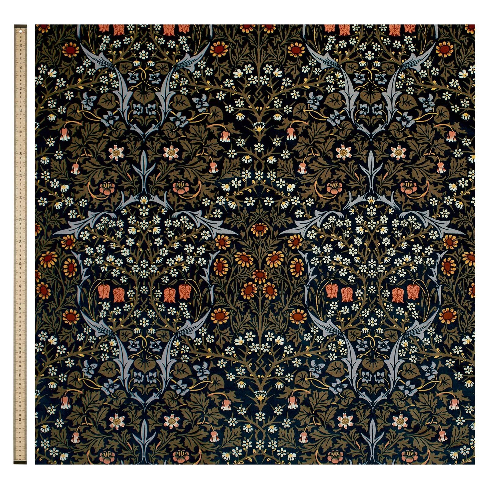 blackthorn_billiard_green_velvet_metre_drop_2000x_3e23b7bc-cfa2-4bc7-bddf-147a0d9c1f46.jpg