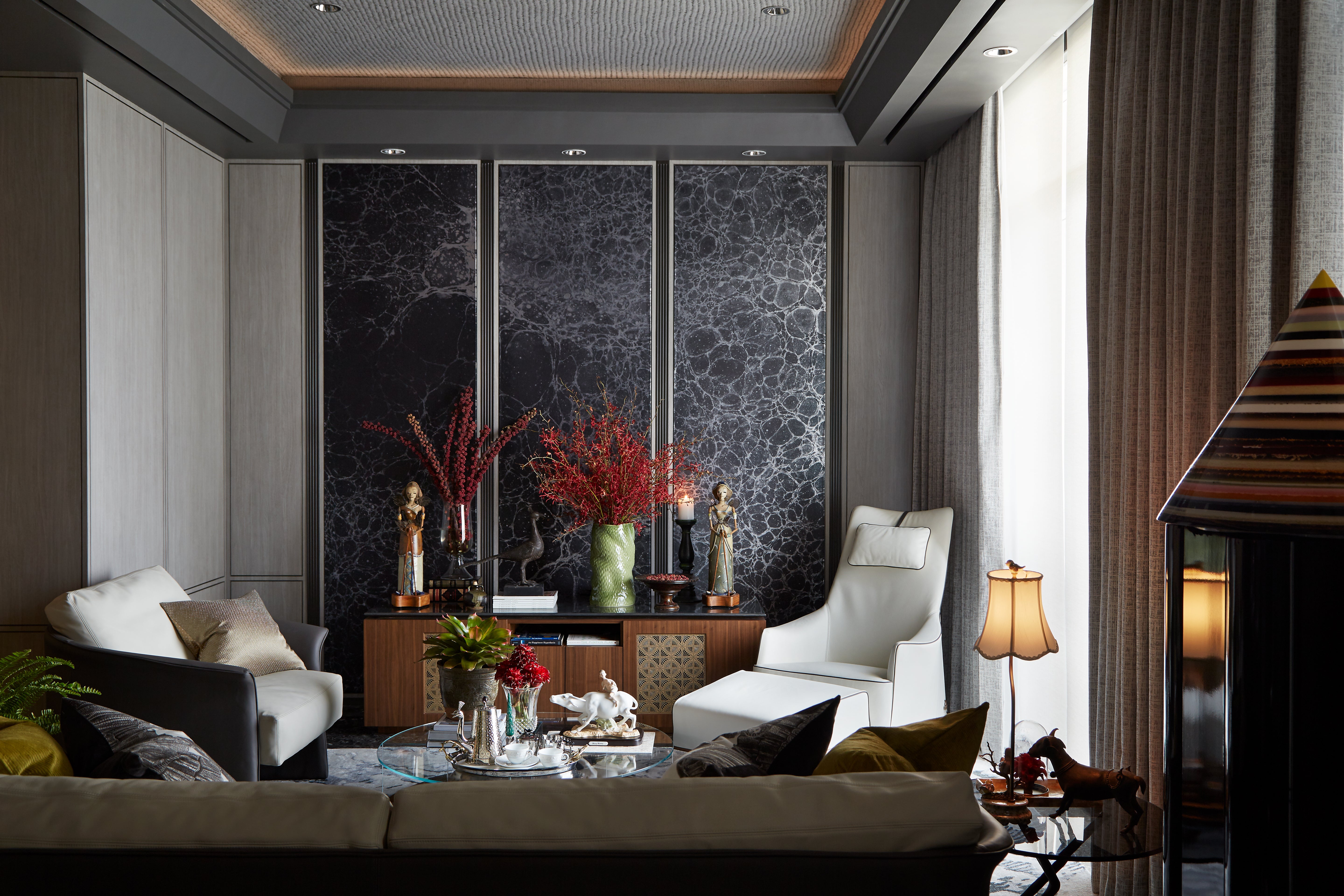 calico-wallpaper-lunaris-midnight-mural.jpg