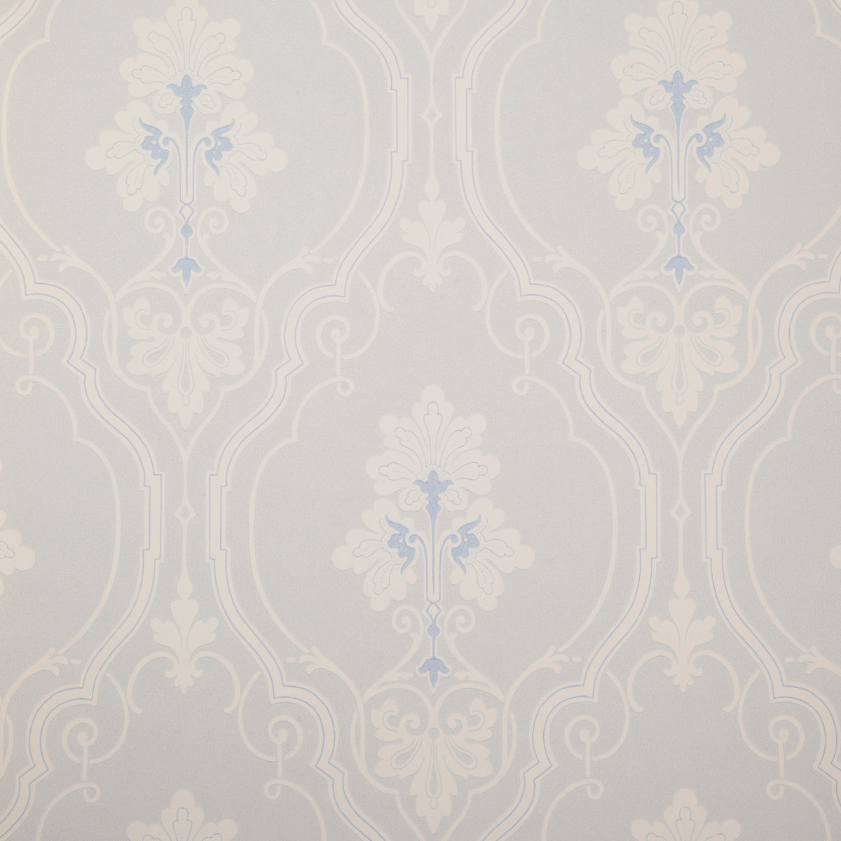 White/Light Blue K34-41